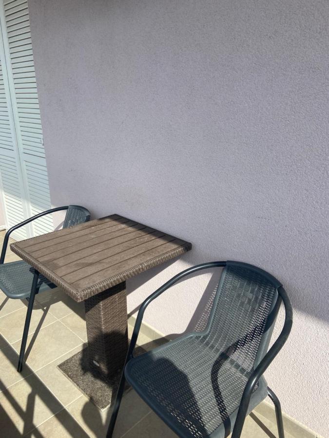 Apartman Marko Antonio 1 Apartamento Crikvenica Exterior foto
